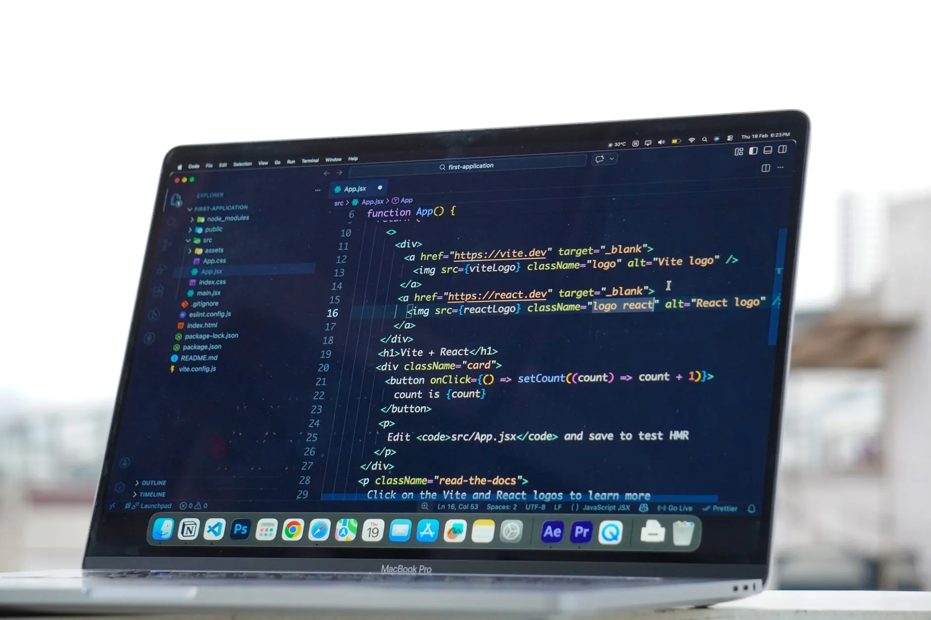电子产品硬件电路设计中的信号完整性分析与优化方法